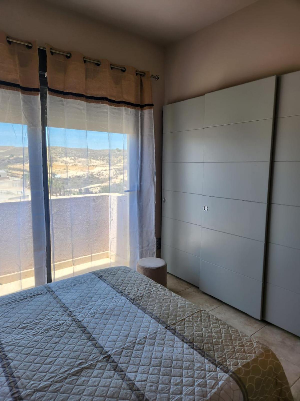 Atico Esquinero Con Preciosas Vistas Al Valle Del Este Golf Con Piscina Comunitaria! ベラ エクステリア 写真